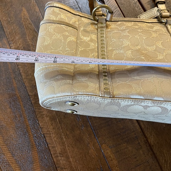 Coach GUC shoulder bag - Picture 7 of 11